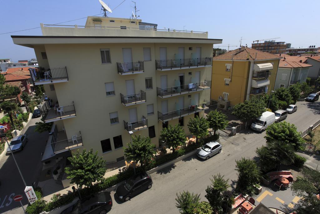 Ben Hur Torre Pedrera Hotel Rimini Exterior foto